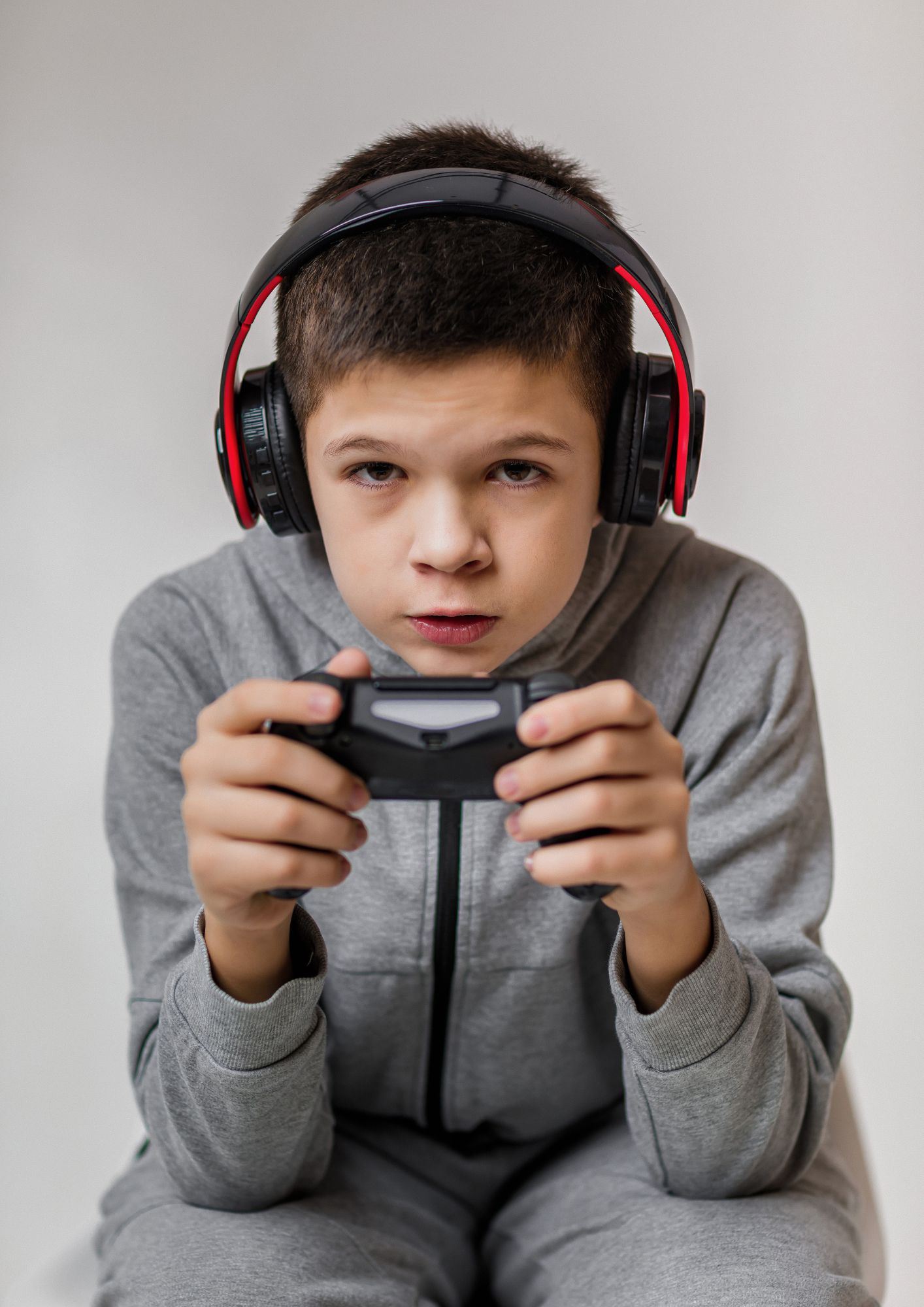 What do you do when you finish your homework? — I______.

1.  Play games 
2. Read a book 
3.  Draw something